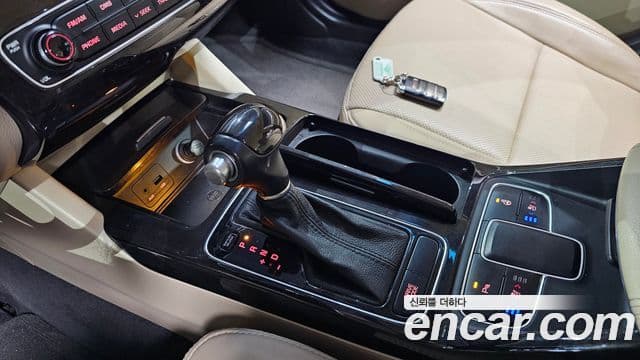 Kia The / новый New K7 Prestige Special, 2013 9