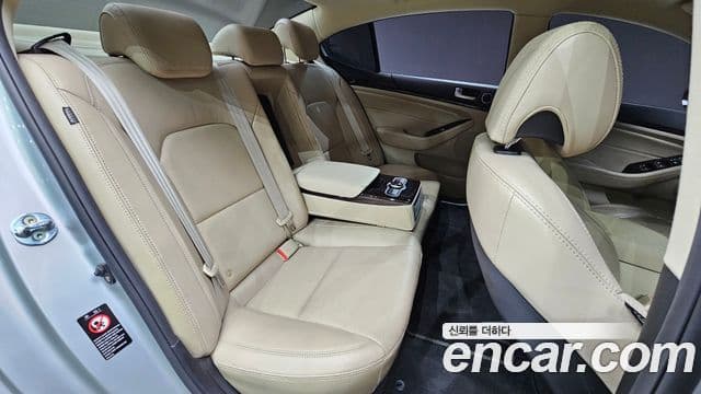 Kia The / новый New K7 Prestige Special, 2013 19