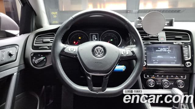 Volkswagen Гольф 7세대, 2016 13