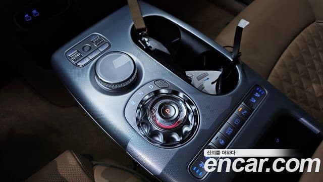 Genesis GV60 Standard, 2023 9