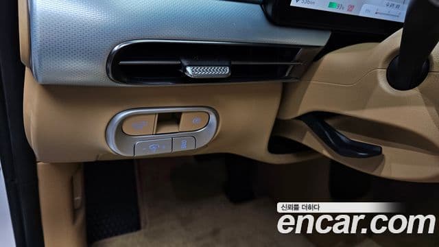 Genesis GV60 Standard, 2023 16