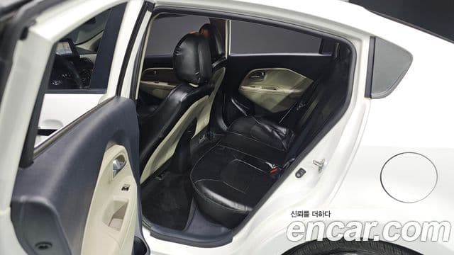 Kia All New Pride Smart Special, 2013 11