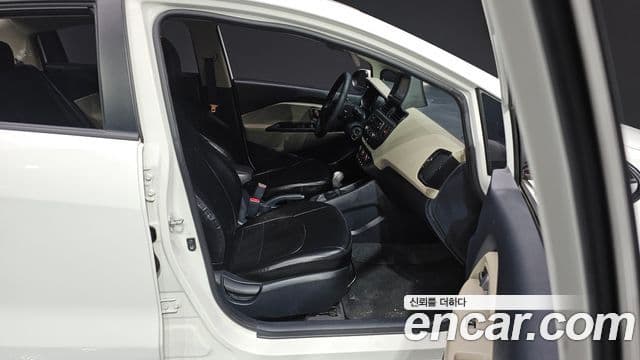 Kia All New Pride Smart Special, 2013 12