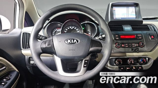 Kia All New Pride Smart Special, 2013 15