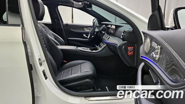Mercedes-Benz E-класс W213 AMG Line, 2022 10