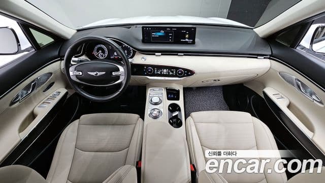 Genesis GV70, 2023 7