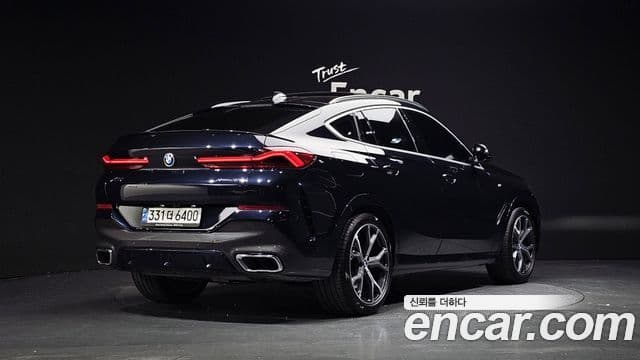 BMW X6 (G06) xDrive40i M Sport, 2021 2