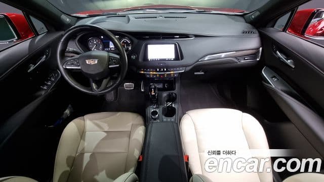 Cadillac XT4 2.0 Sport AWD, 2023 7