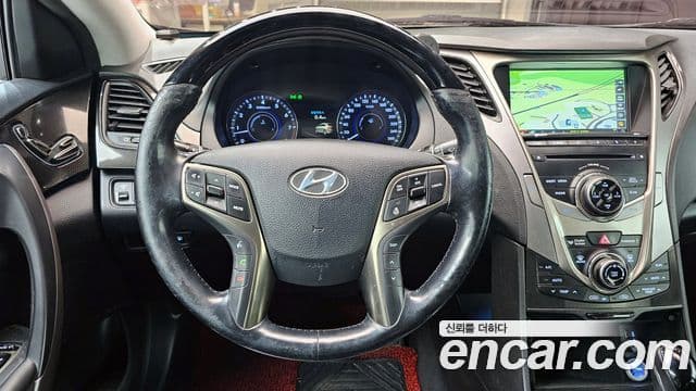 Hyundai Grandeur HG Premium, 2013 14