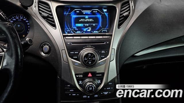 Hyundai Grandeur HG Premium, 2013 17