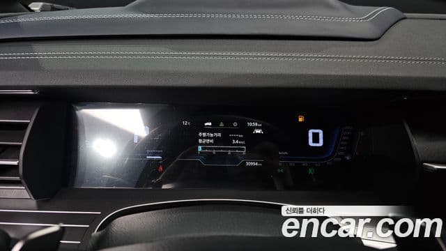 KG모빌리티(SsangYong) Torres T7, 2023 8