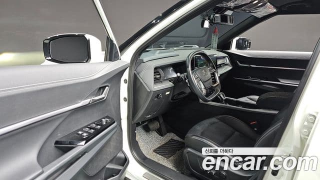 KG모빌리티(SsangYong) Torres T7, 2023 11