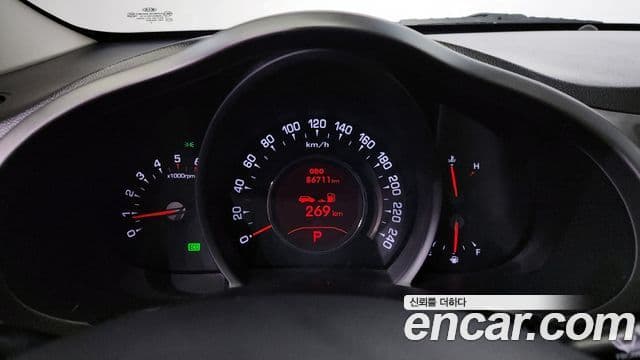 Kia Sportage R топовая версия, 2012 8