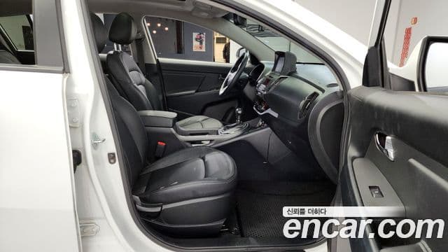 Kia Sportage R топовая версия, 2012 12