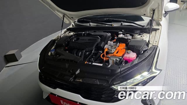 Kia K5 гибрид 3세대 Trendy, 2022 6
