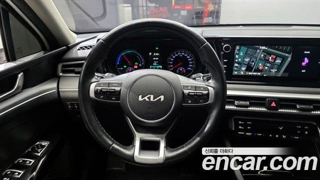 Kia K5 гибрид 3세대 Trendy, 2022 13