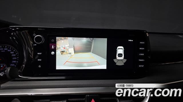 Kia K5 гибрид 3세대 Trendy, 2022 17