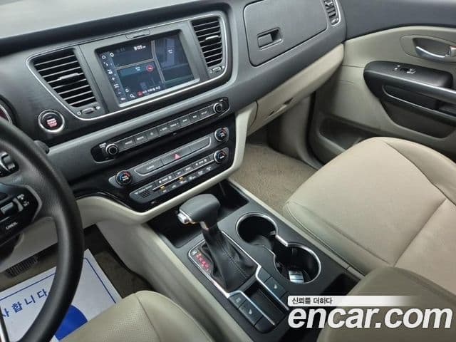 Kia The / новый New Carnival 11인승 Deluxe, 2019 9