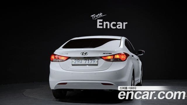 Hyundai Avante MD Luxury, 2012 4