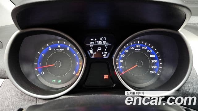 Hyundai Avante MD Luxury, 2012 8