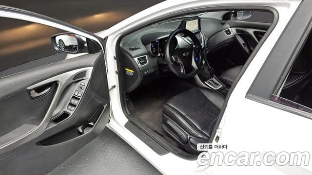 Hyundai Avante MD Luxury, 2012 11