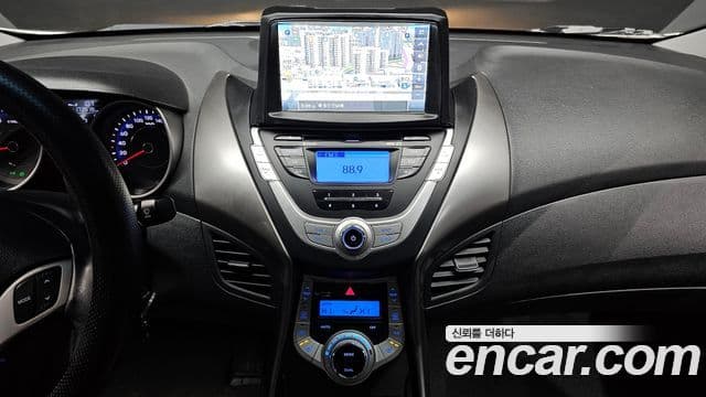 Hyundai Avante MD Luxury, 2012 15