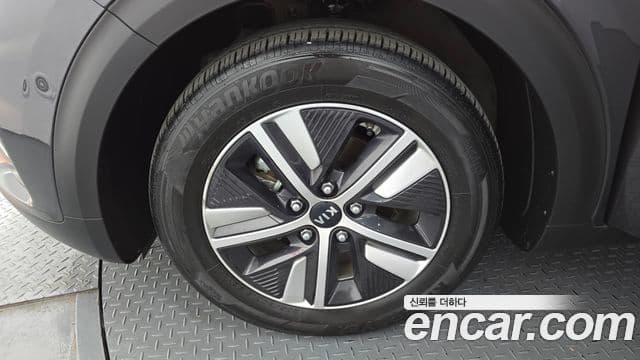 Kia The / новый New Niro Noblesse Special, 2020 все фото