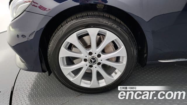 Mercedes-Benz E-класс W213 E300 4MATIC Exclusive Standard, 2018 все фото