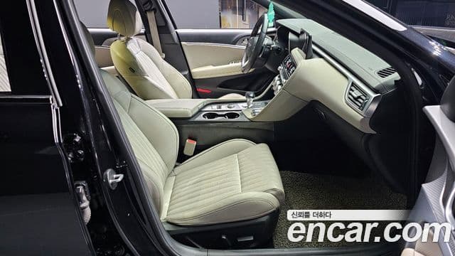 Genesis The / новый New G70, 2021 10