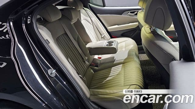 Genesis The / новый New G70, 2021 12