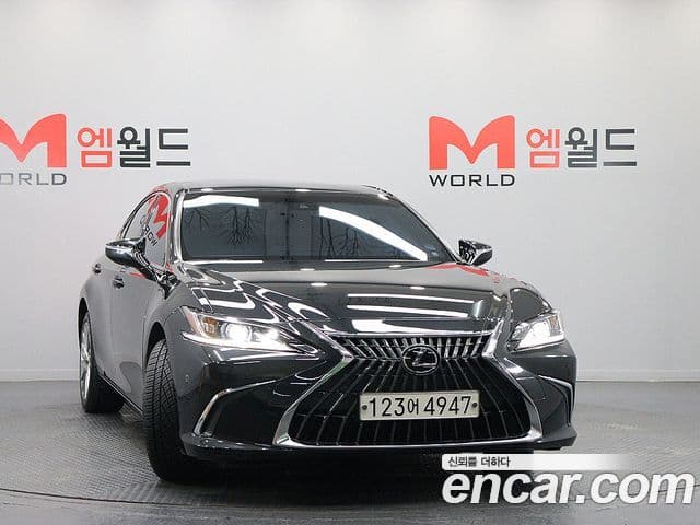 Lexus ES300h 7세대 Luxury Plus, 2023 2
