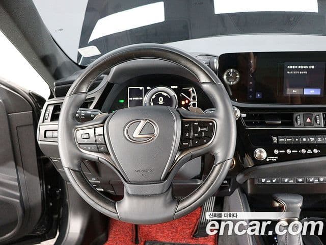 Lexus ES300h 7세대 Luxury Plus, 2023 14