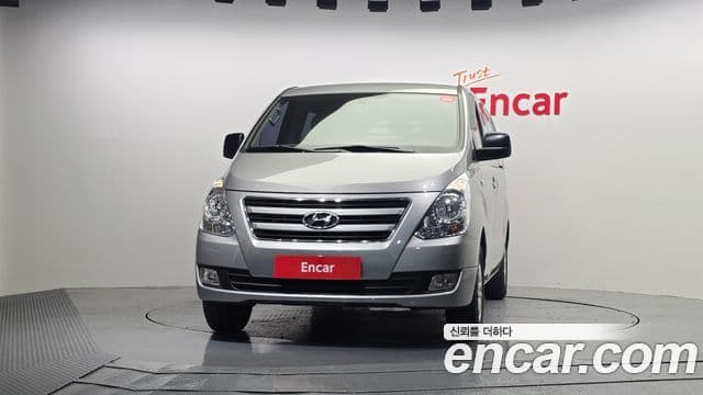 Hyundai Grand Starex Smart, 2017 3