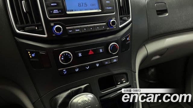 Hyundai Grand Starex Smart, 2017 15