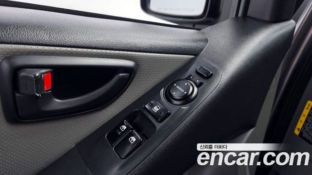 Hyundai Grand Starex Smart, 2017 16