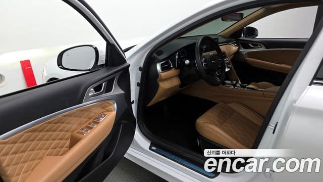 Genesis The / новый New G70, 2024 10