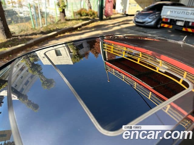 Mercedes-Benz C-класс W204 C63 AMG седан, 2009 18