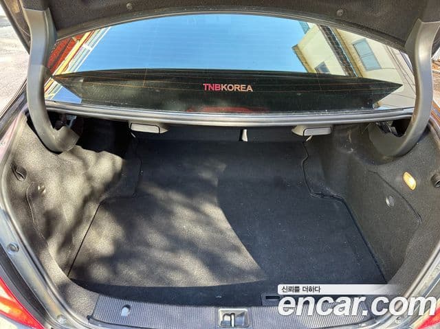 Mercedes-Benz C-класс W204 C63 AMG седан, 2009 20