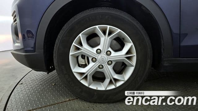 KG모빌리티(SsangYong) Berry New Tivoli V1, 2022 все фото