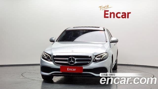 Mercedes-Benz E-класс W213 Avantgarde, 2019 3