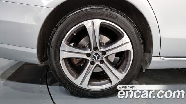 Mercedes-Benz E-класс W213 Avantgarde, 2019 все фото