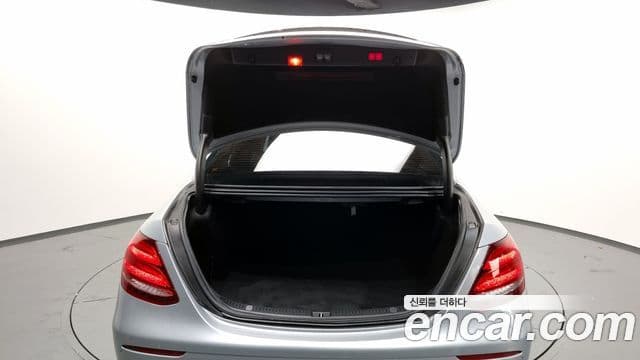 Mercedes-Benz E-класс W213 Avantgarde, 2019 20
