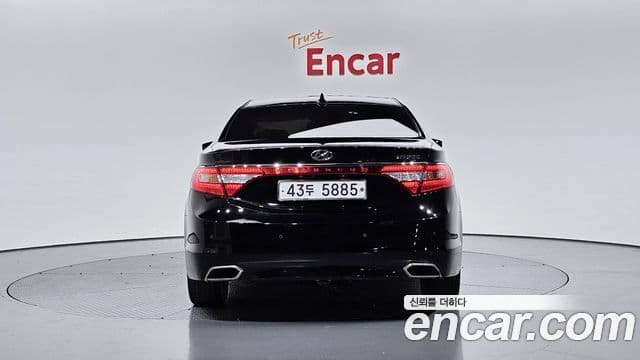 Hyundai Grandeur HG Modern, 2015 4