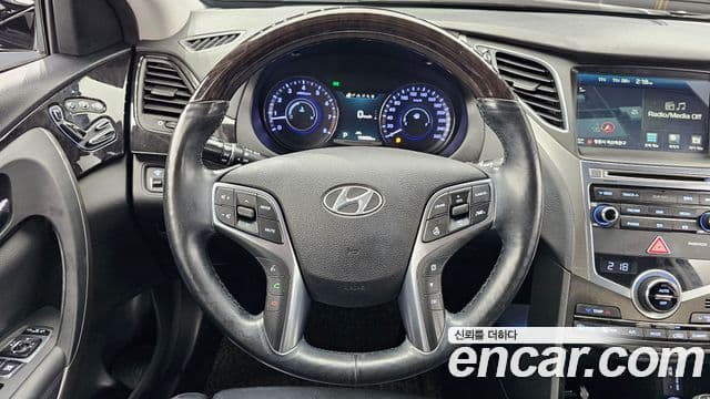 Hyundai Grandeur HG Modern, 2015 13