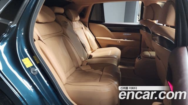 Genesis G90 (RS4) бензин 3.5 турбо AWD, 2023 12