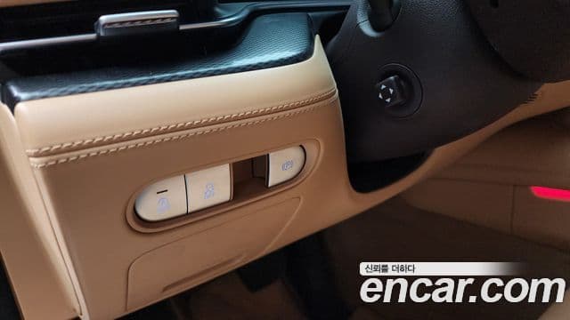 Genesis G90 (RS4) бензин 3.5 турбо AWD, 2023 18