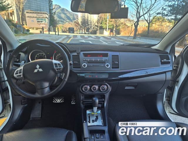 미쯔비시 랜서 Dynamic, 2012 9