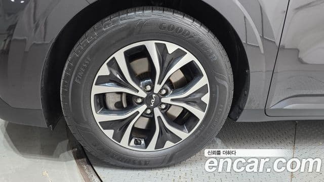 Kia Carnival 4세대 Prestige, 2023 все фото