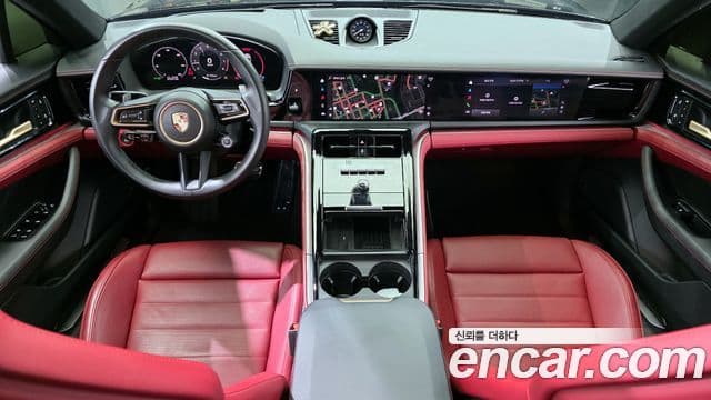 Porsche Panamera (976), 2024 7