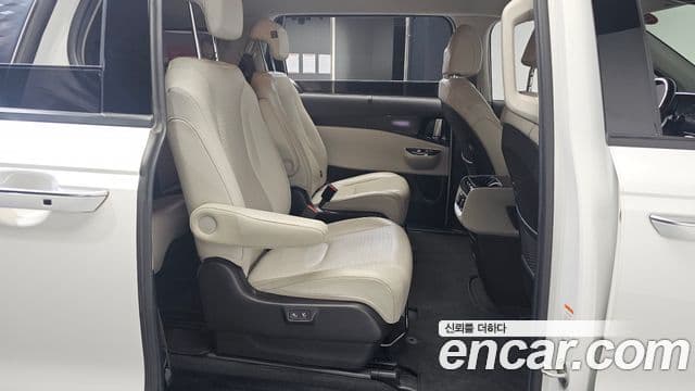 Kia Carnival 4세대 Signature, 2021 12